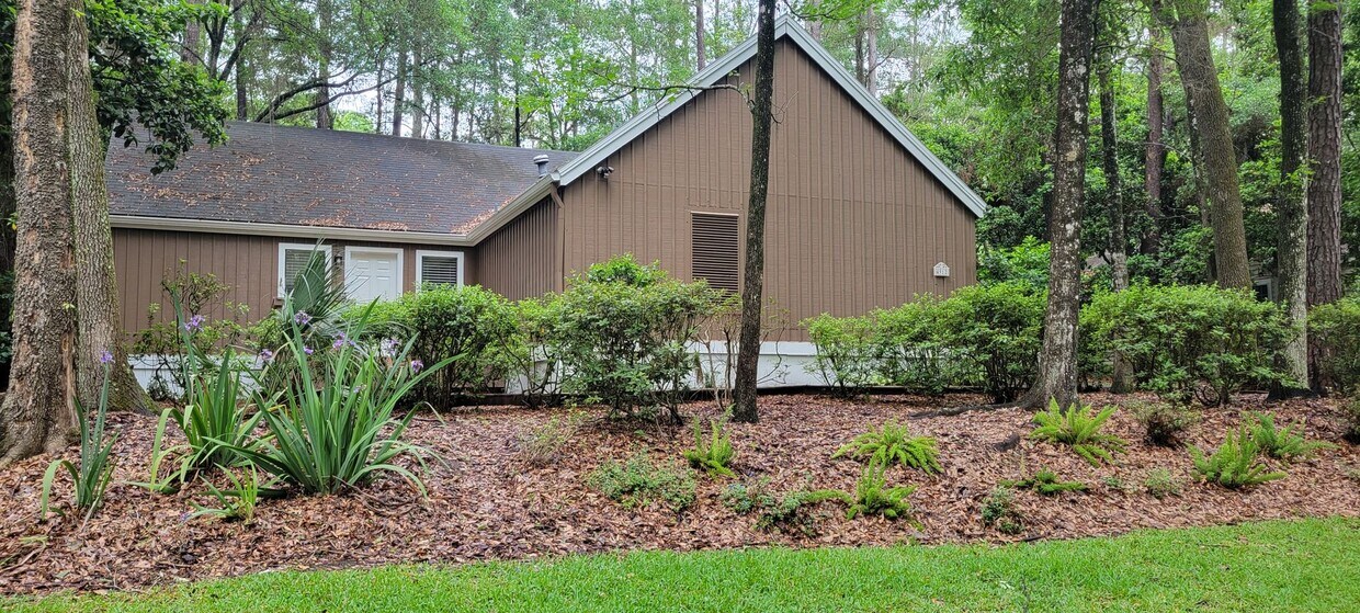 Foto principal - 3/2 ( Haile Plantation- Laurel Park )