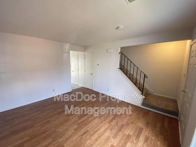 Foto del edificio - 509 Powhatan Ct