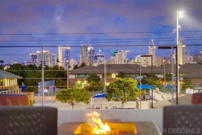 Foto del edificio - 704 7th St