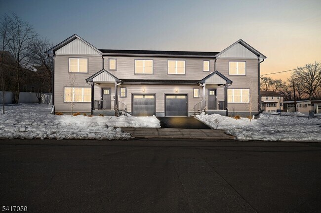 Foto del edificio - 401 Tillman St