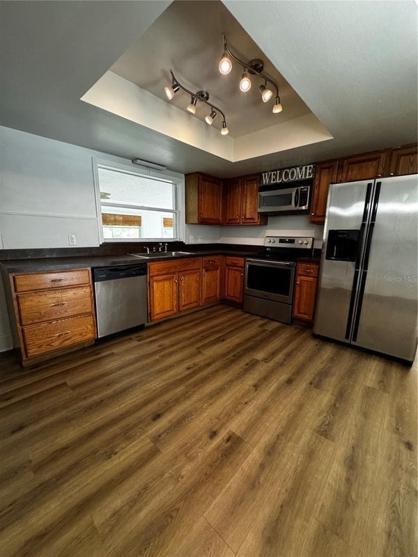 Building Photo - 2115 Stewart Ln