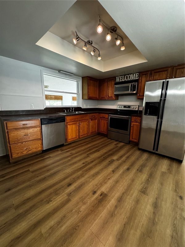 Foto del edificio - 2115 Stewart Ln