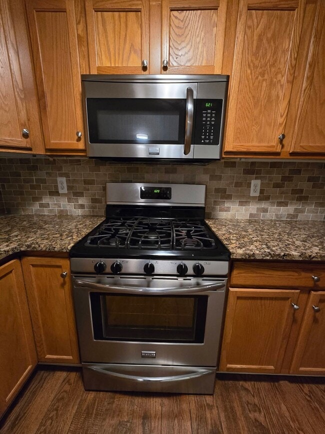 Building Photo - 52 Overlook Dr