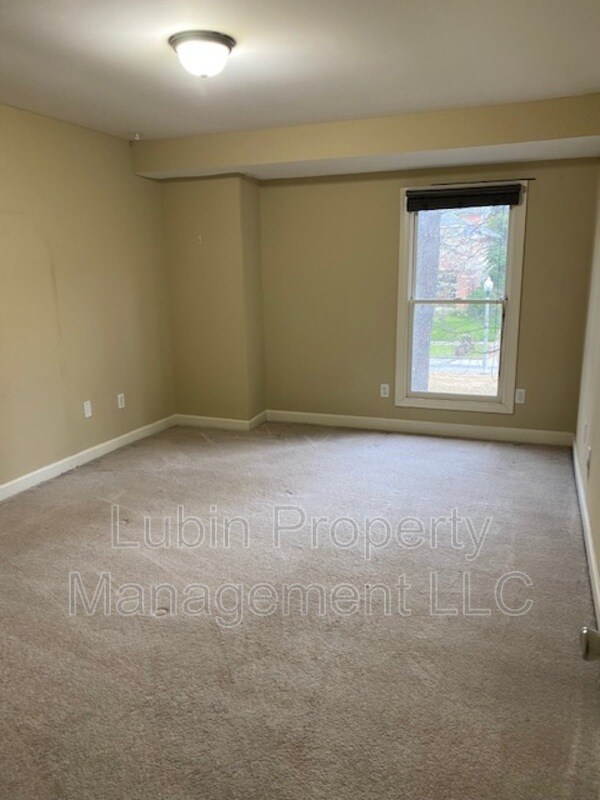 697 S Belvedere Blvd, Memphis, TN 38104 Condo for Rent in Memphis, TN