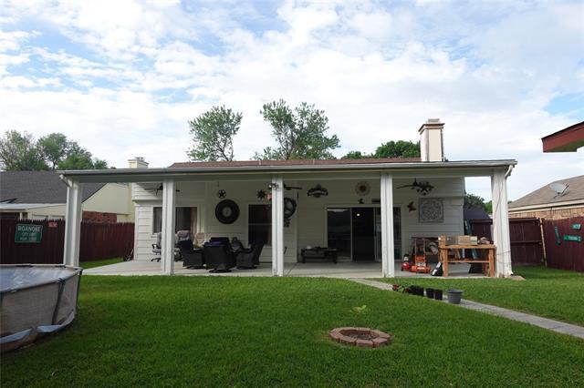 Foto del edificio - 7009 Shadow Bend Dr