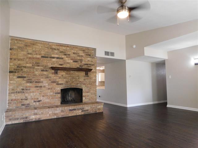 Foto del edificio - 3816 Mulberry Ln