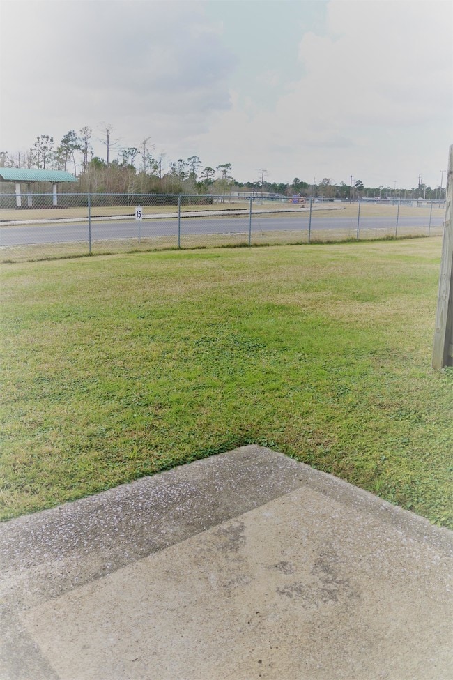 Foto del edificio - 1063 Shellie Ln