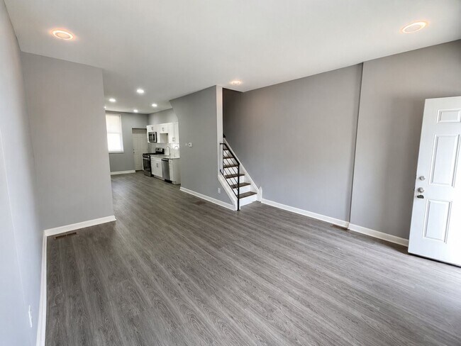 Photo - 3 Bedroom Home with Modern Finishes, Central Air & Private Backyard