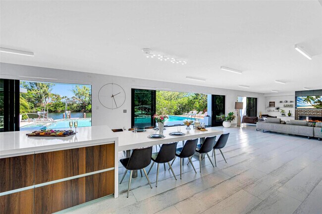 Foto del edificio - 1430 S Ocean Dr