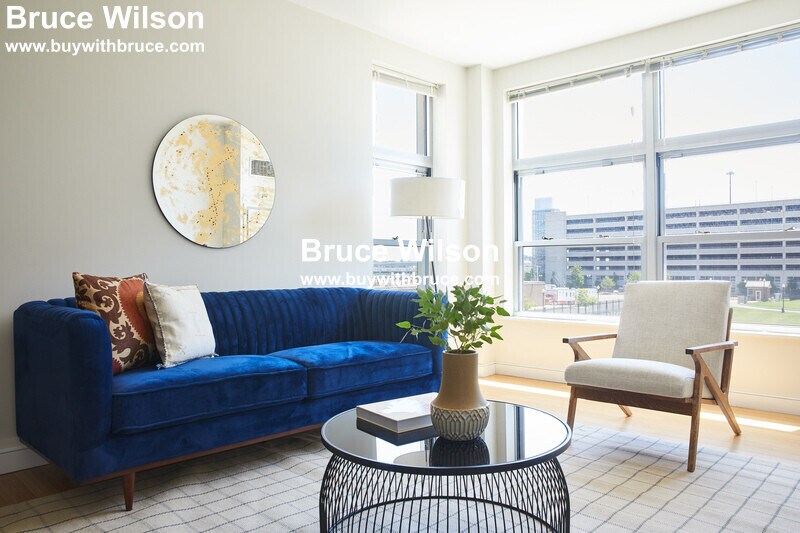 Foto principal - 595 Albany St