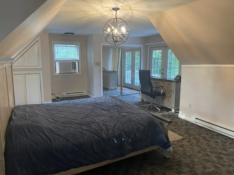 72 Stony Hill Rd Unit 1, Hampden, MA 01036 Room for Rent in Hampden