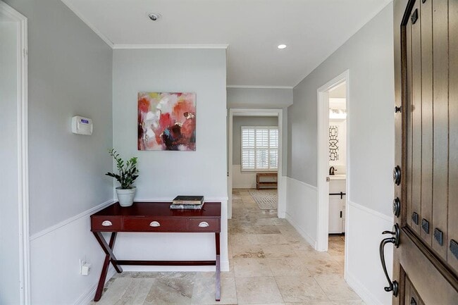 Building Photo - 12523 Briar Forest Dr