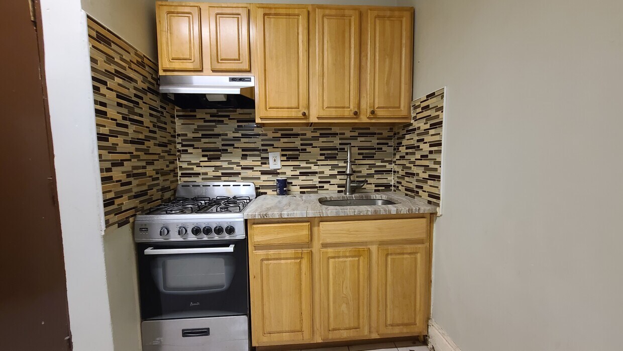 Foto principal - 1508 Summit Ave