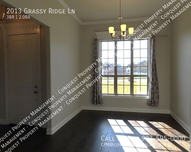 Foto del edificio - 2013 Grassy Ridge Ln