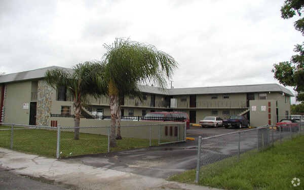 Foto del edificio - 922 NW 1st Ave