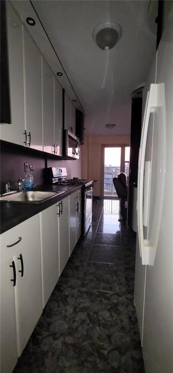 Foto del edificio - 2935 W 5th St