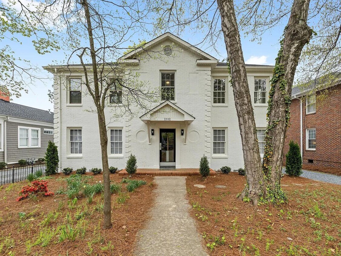Foto principal - 2112 Crescent Ave