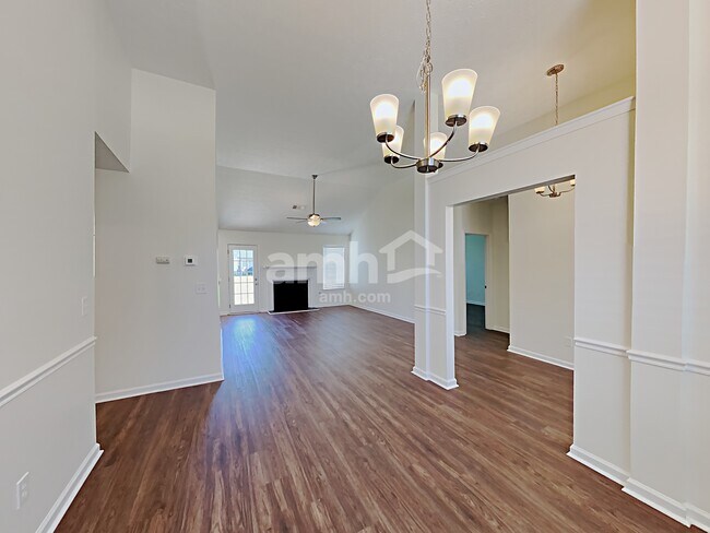 Foto del edificio - 949 Durham Way
