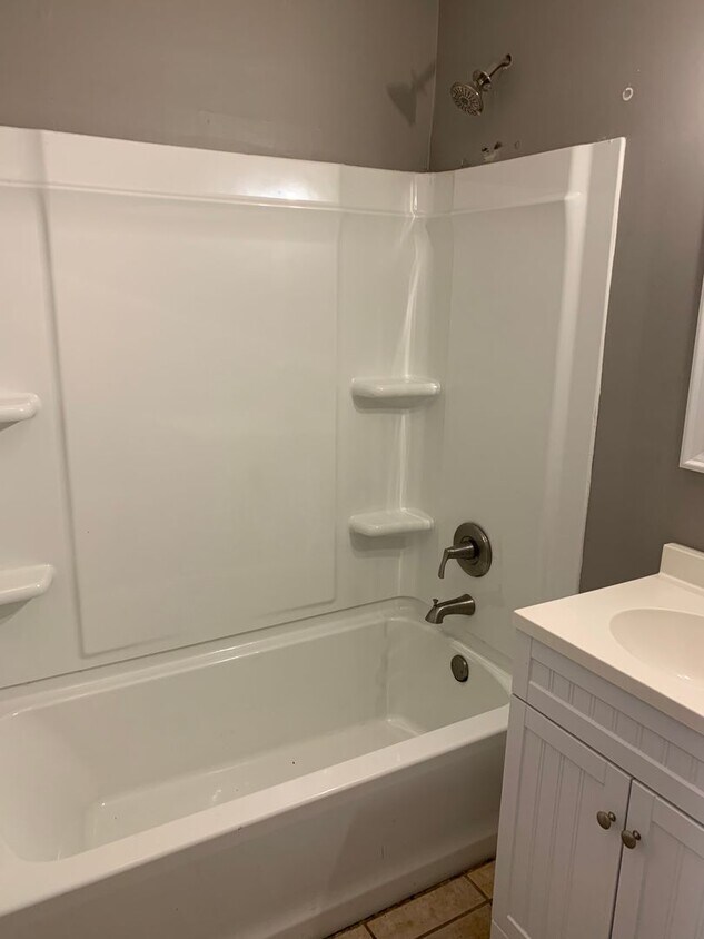 Foto principal - 1810 Fairlane- 2 Units