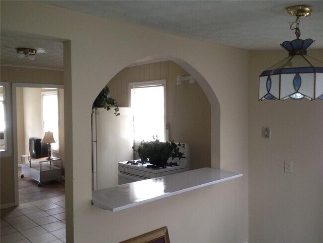 Foto del edificio - 5765 Hillside Dr NW