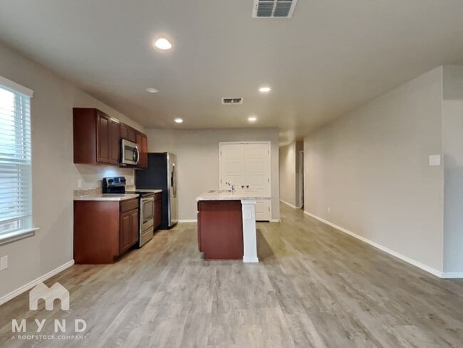 Building Photo - 3932 Asher Alley