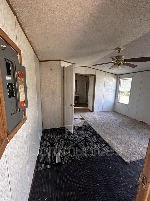 Foto del edificio - 1810 Willowberry Ln