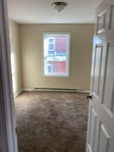 Building Photo - 32 North St