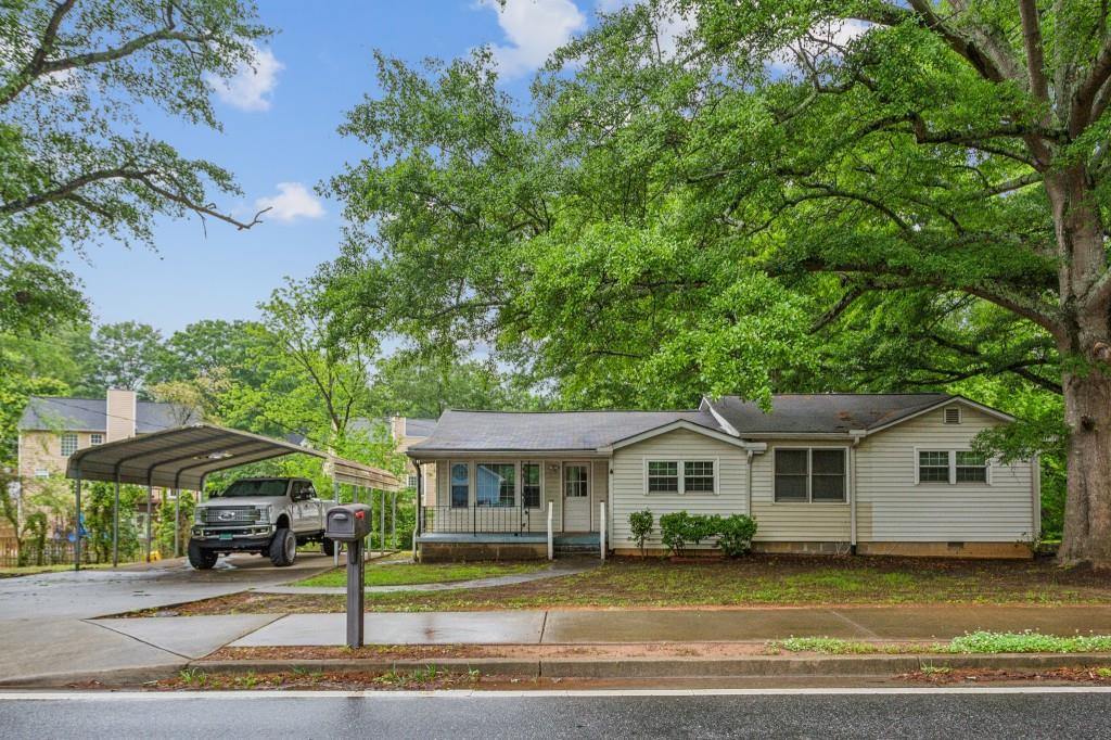 Foto principal - 3024 Bob Cox Rd