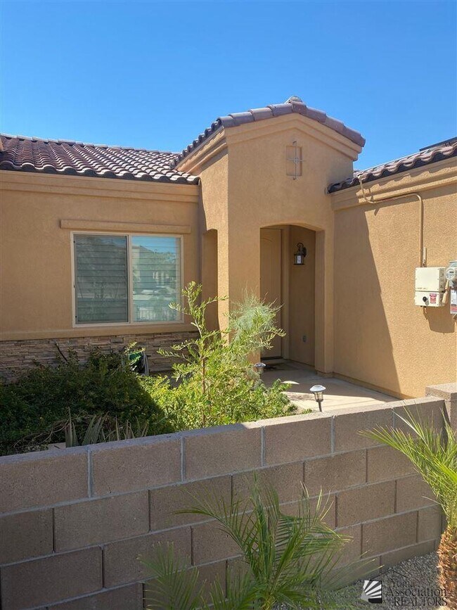 Building Photo - 2748 S Evenfall Dr
