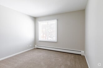 2BR, 2BA - Ontario - ReNew on Naper