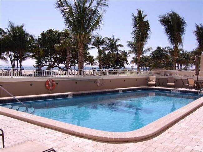 Foto del edificio - 133 N Pompano Beach Blvd