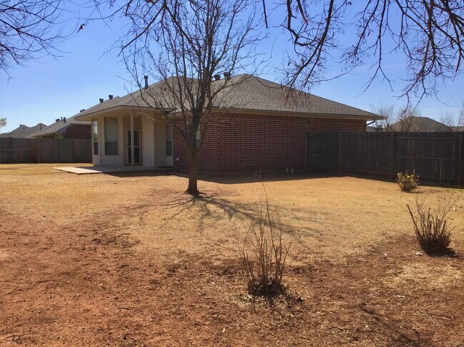 Foto del edificio - 2500 Nantucket Ave