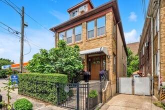 Building Photo - 1012 74th St