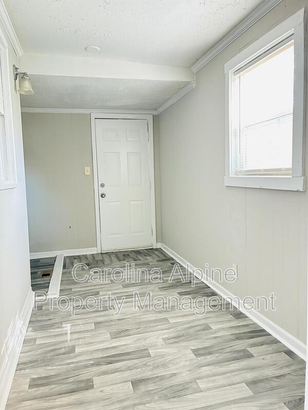 Foto del edificio - 1110 W Sykes St