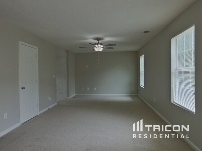 Foto del edificio - 7089 Merrywood Dr