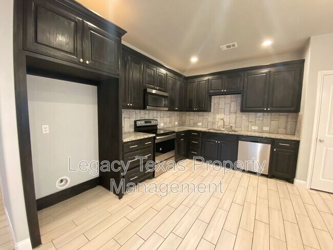 Foto del edificio - 301 E Willingham St