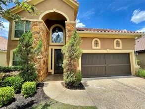 Building Photo - 12301 Fairway Cove