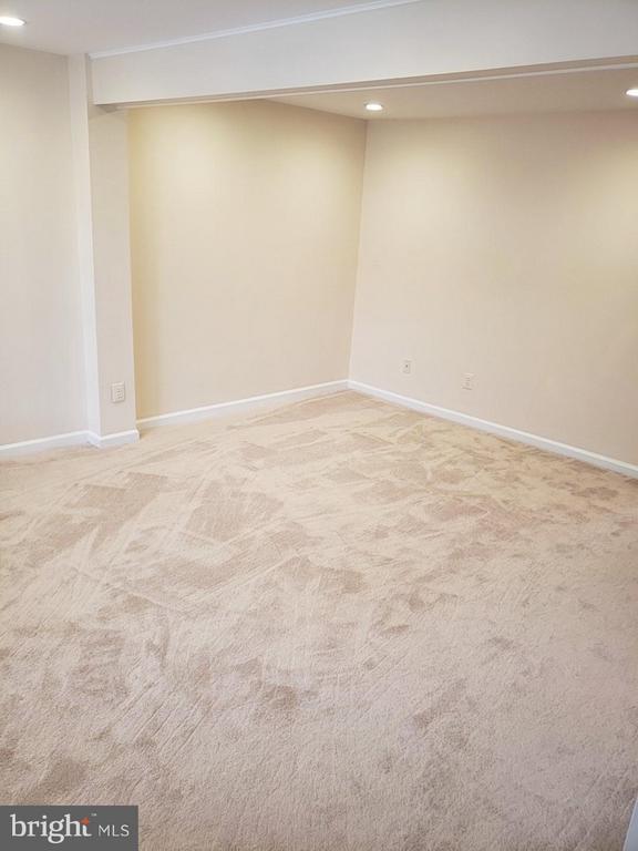 Foto del edificio - 12923 Augustus Ct