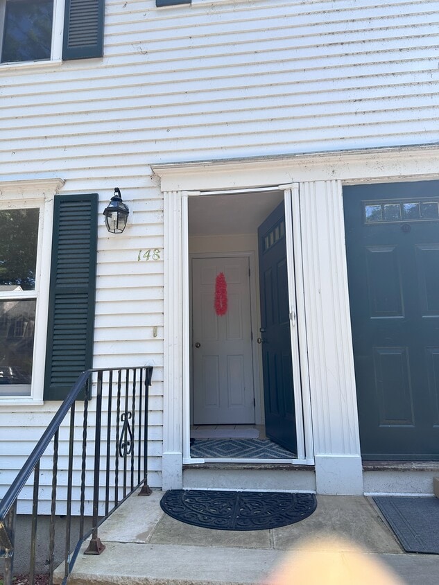 Primary Photo - 148 Wellman Ave