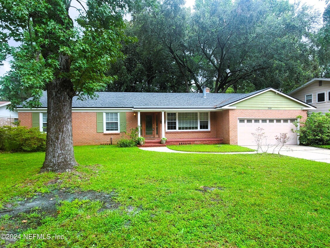 Primary Photo - 2919 Cadiz Ave