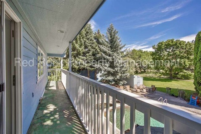 Foto del edificio - 17606 E Montgomery Ave