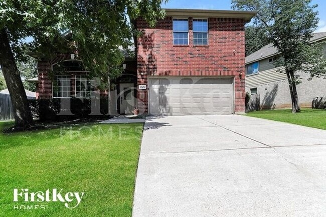 Building Photo - 13626 Summer Hill Dr