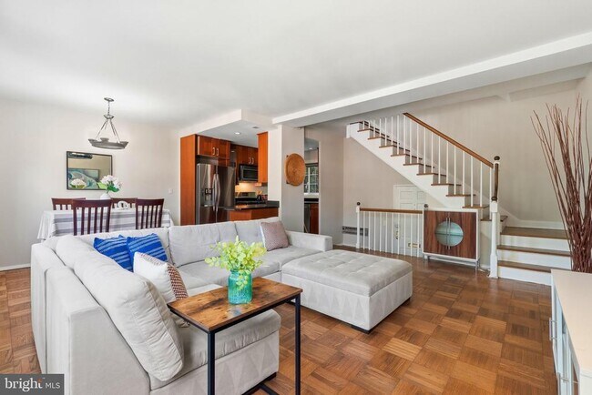 Foto del edificio - 3486 Gunston Rd
