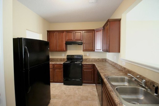 Building Photo - 2276 Bigwood Trail