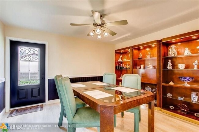 Foto del edificio - 3 br, 3 bath House - 3491 NW 20th St