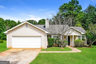 Building Photo - 105 Falcon Ridge Dr