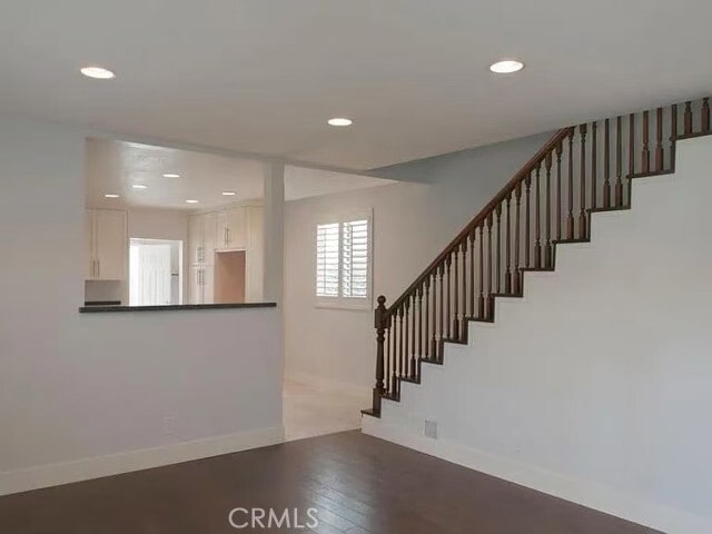 Building Photo - 635 Prospect Ave