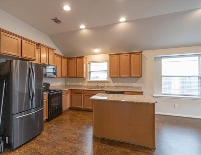 Foto del edificio - 310 Hyltin St