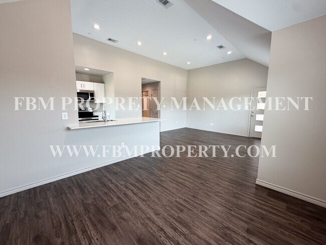 Foto del edificio - 1203 N Clay St