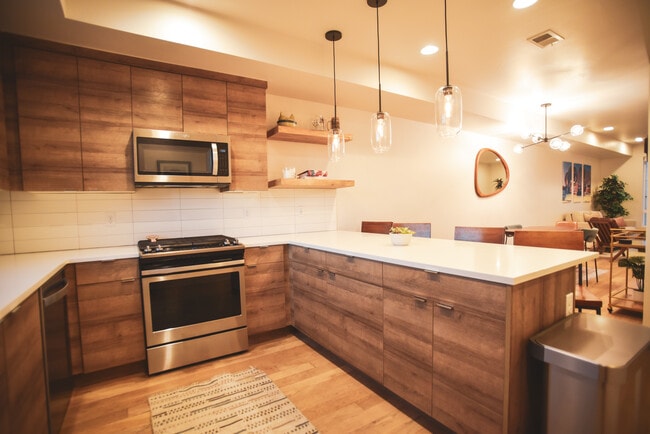 Foto del edificio - 3520 W Conejos Pl